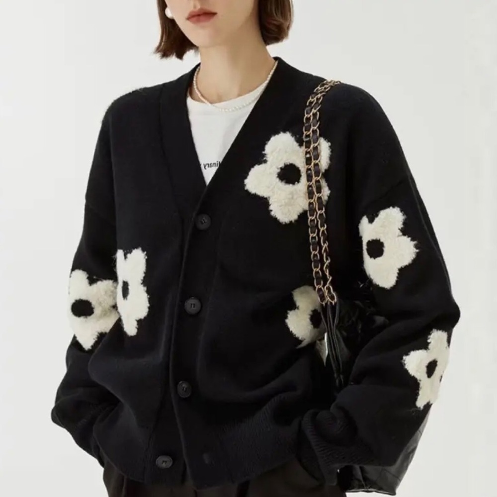 Daisy sweater cardigan flower floral black white button down v-neck knit